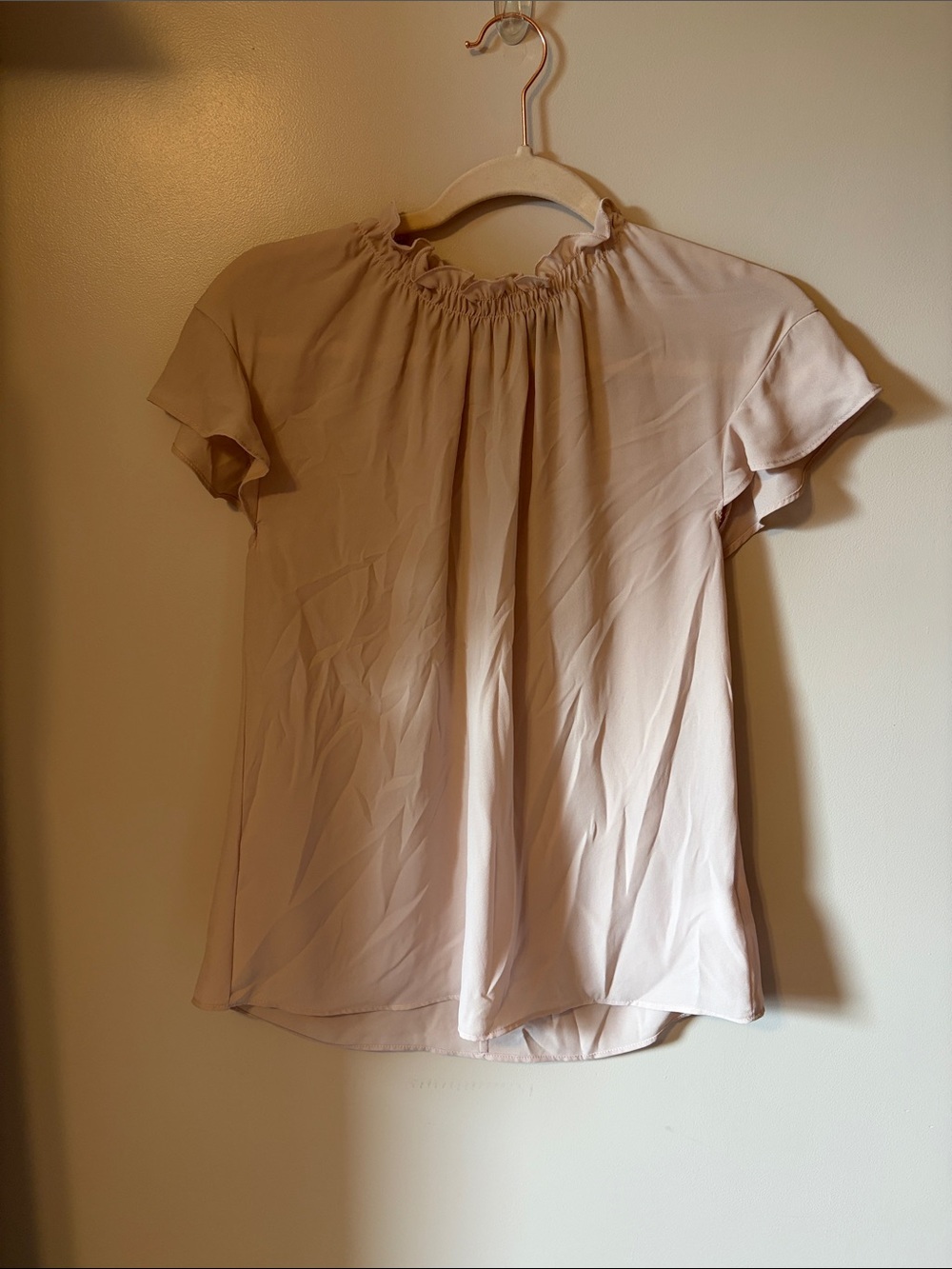 Women’s Pink Ruffled Neck Short Sleeve Blouse